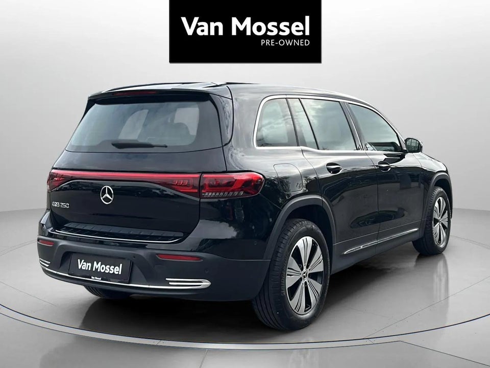 Mercedes EQB250 Progressive 7prs 5d