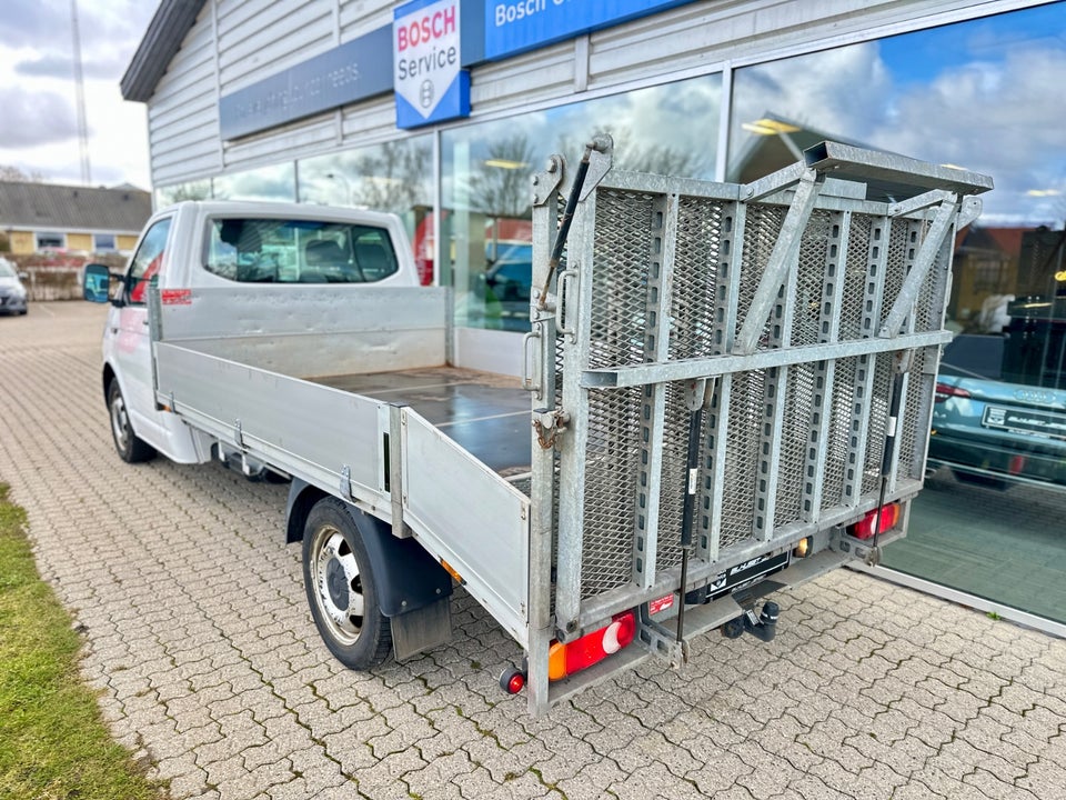 VW Transporter 2,0 TDi 150 Ladvogn lang