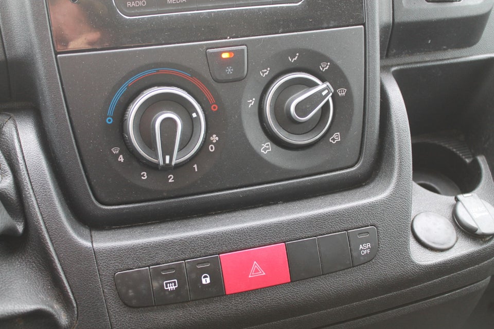 Citroën Jumper 33 2,2 HDi 150 Kassevogn L2H2