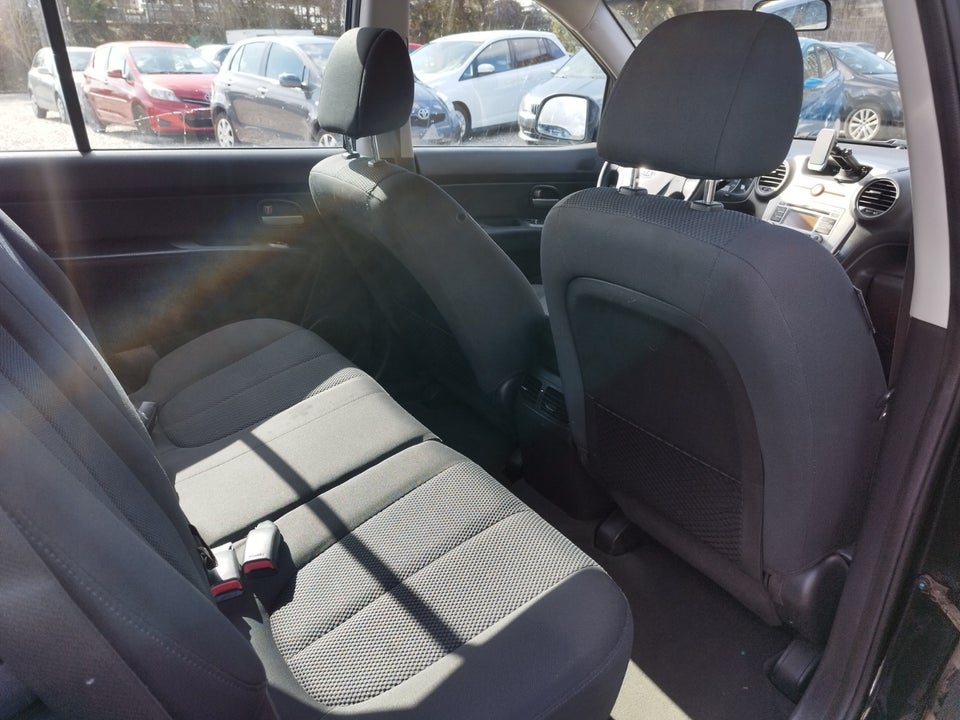 Kia Carens 2,0 CVVT Active 7prs 5d