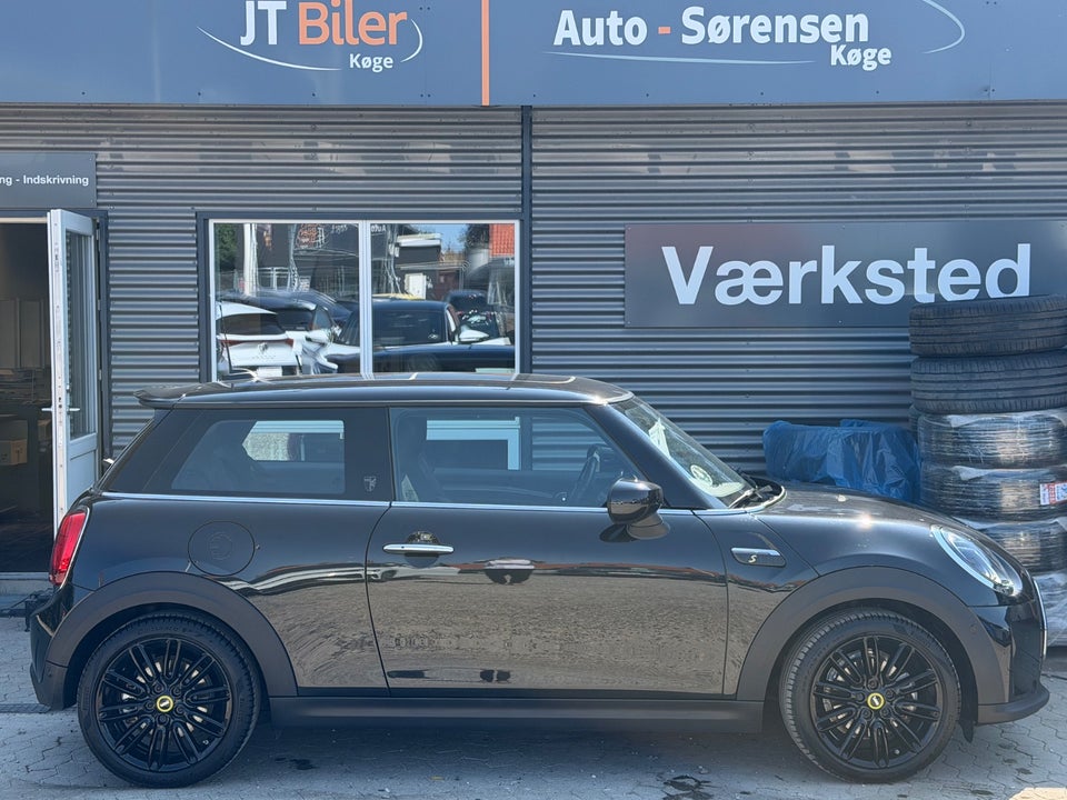 MINI Cooper SE Maximise 3d