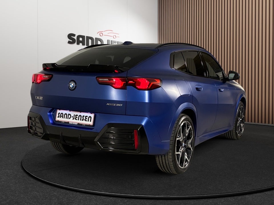 BMW iX2 xDrive30 Fully Charged 5d