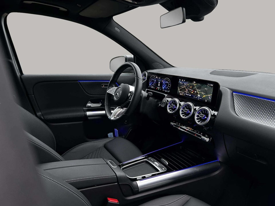 Mercedes EQA250+ Progressive Advance 5d