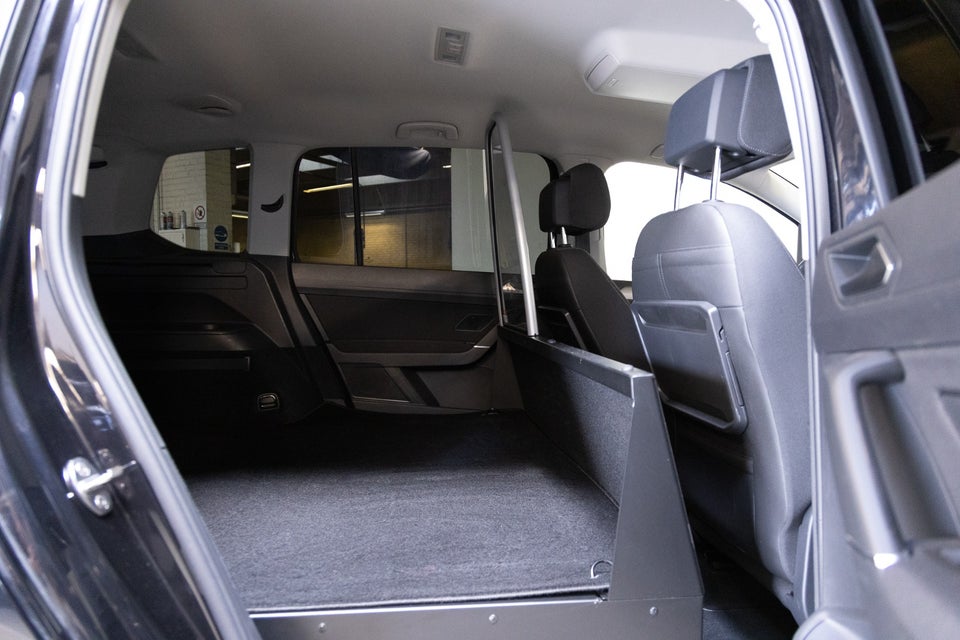 VW Touran 2,0 TDi 122 Comfortline Van 5d