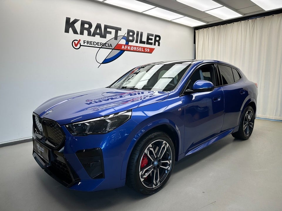 BMW iX2 eDrive20 M-Sport 5d