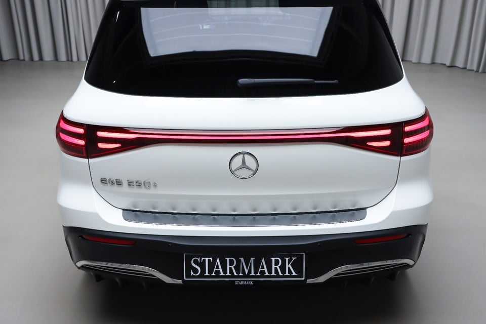 Mercedes EQB250+ AMG Advance 5d