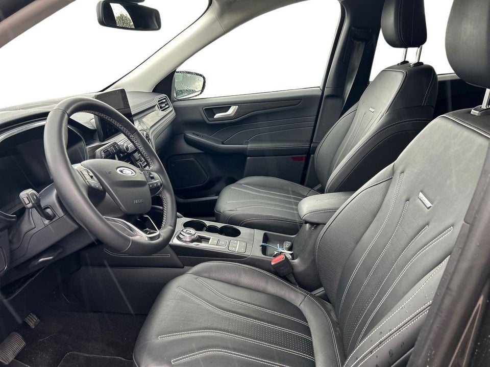 Ford Kuga 2,5 PHEV Vignale CVT 5d