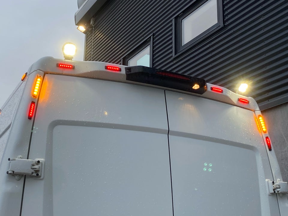 Iveco Daily 3,0 35S21 12m³ Van AG8