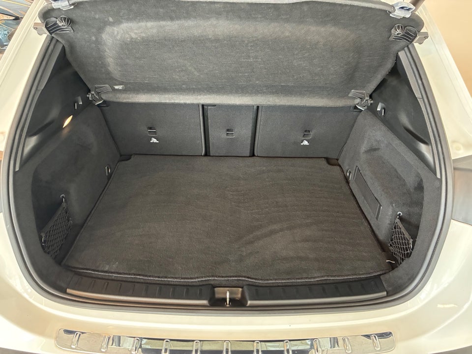 Mercedes EQA250 AMG Line 5d