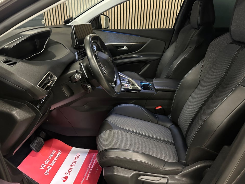 Peugeot 3008 1,6 Hybrid Allure EAT8 5d