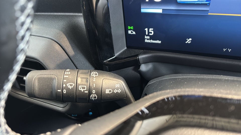 Ford E-Tourneo Courier 46 Active