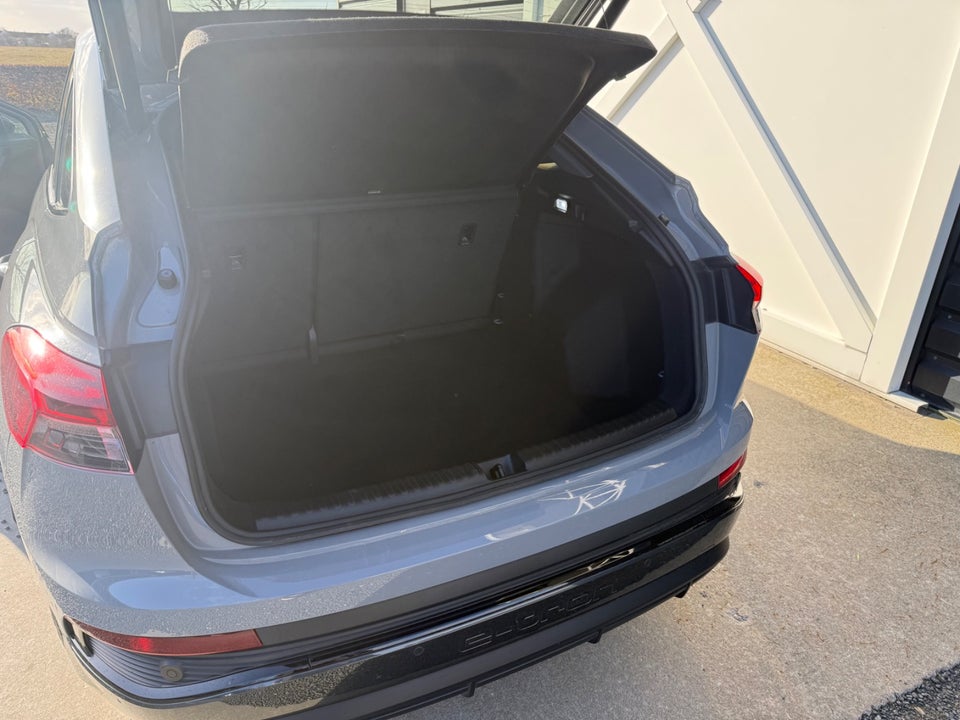 Audi Q4 e-tron 40 Attitude S-line Sportback 5d