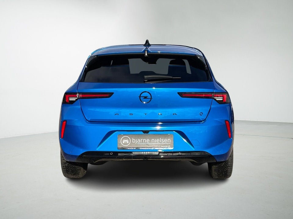 Opel Astra-e 54 Ultimate 5d