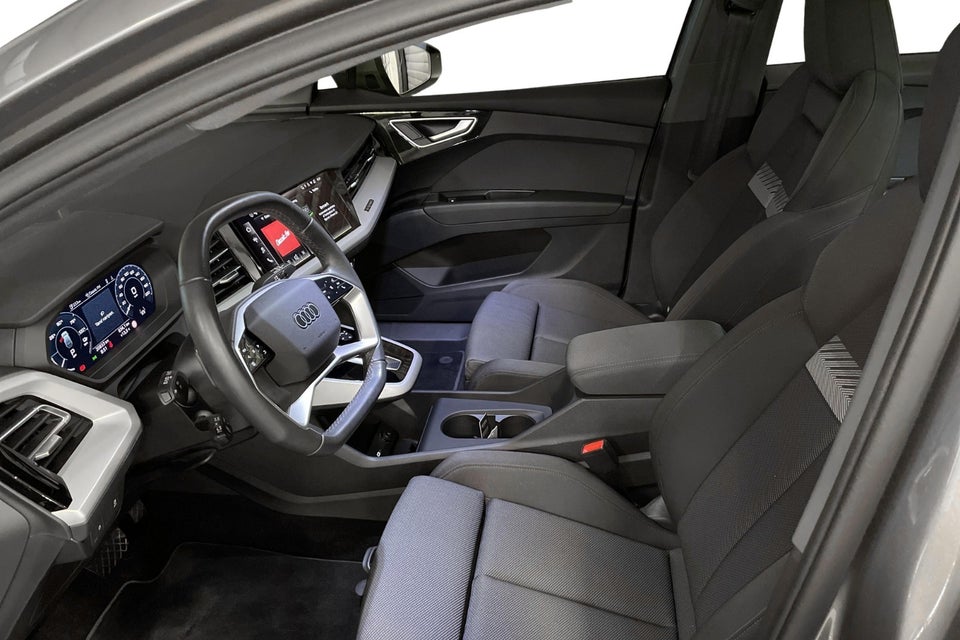 Audi Q4 e-tron 45 Progress 5d