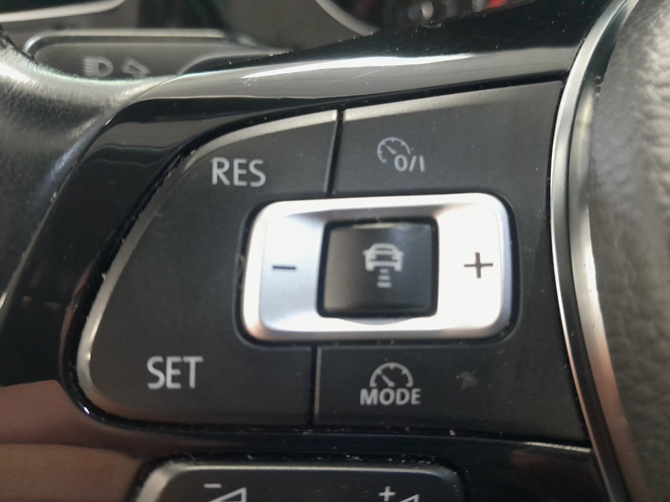 VW Golf VII 1,5 TSi 150 Highline DSG 5d