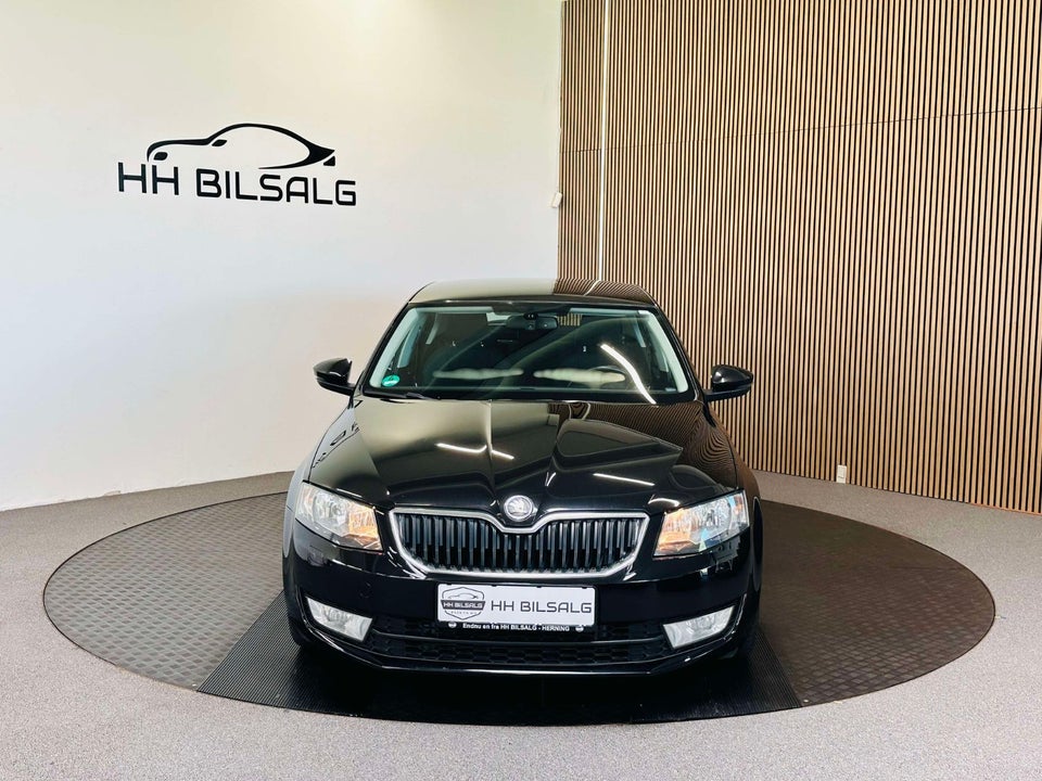 Skoda Octavia 2,0 TDi 150 Elegance 5d