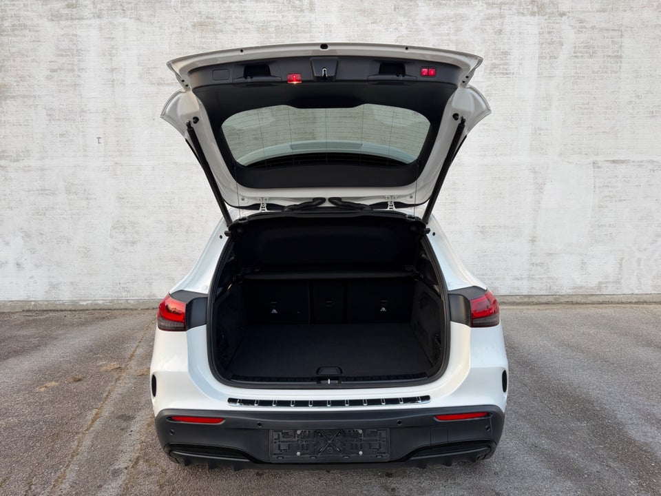 Mercedes EQA250 AMG Line 5d