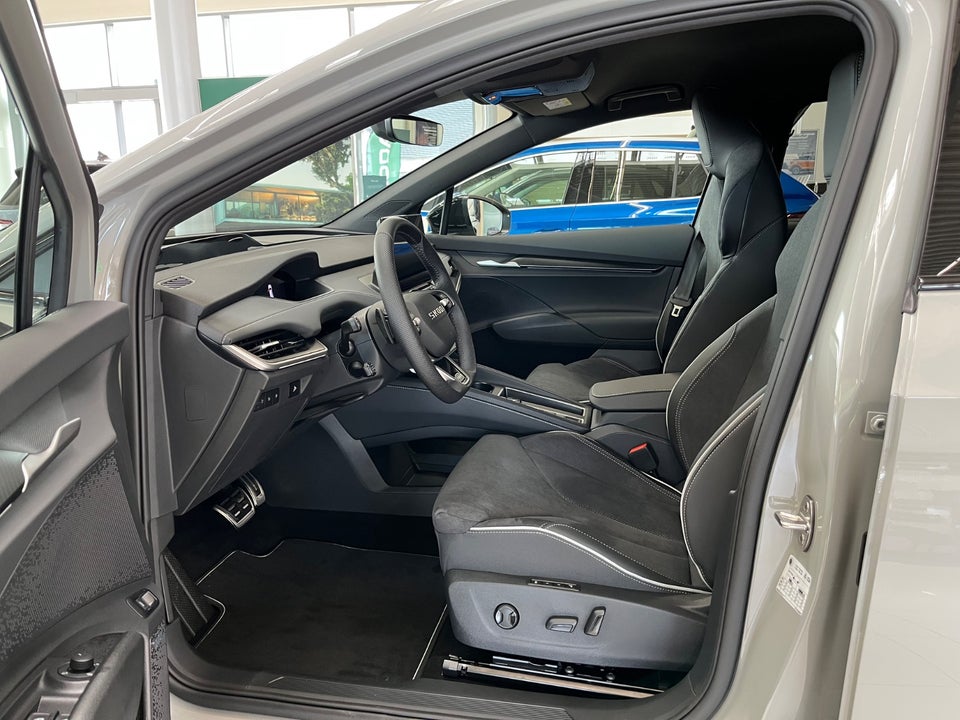 Skoda Elroq 85 iV Advanced 5d