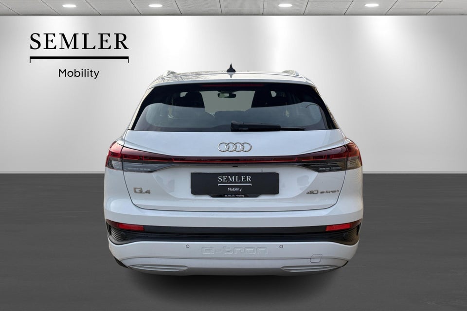 Audi Q4 e-tron 40 Attitude 5d