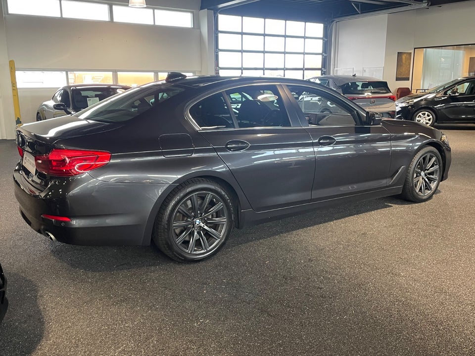 BMW 530d 3,0 Sport Line aut. 4d