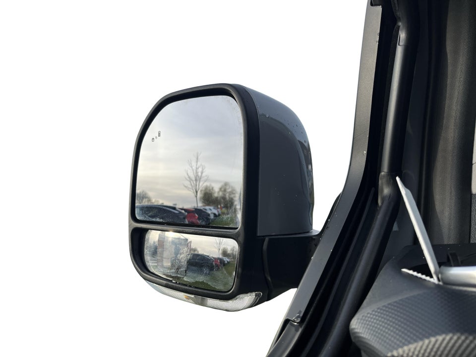 Ford E-Transit Custom 340L 64 Limited