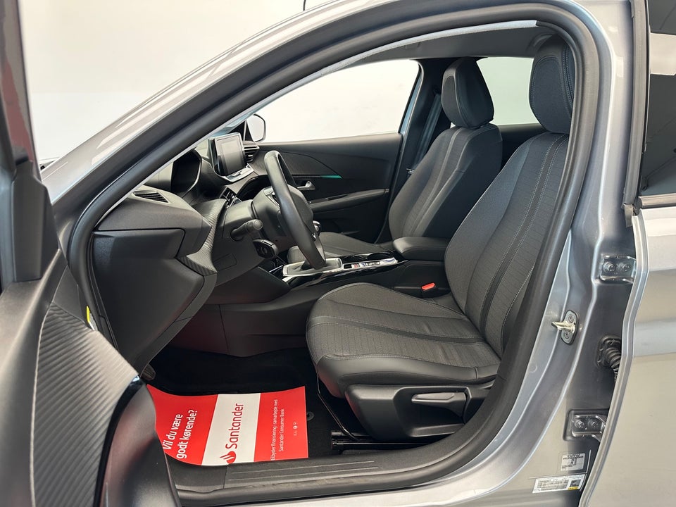 Peugeot 208 1,2 PureTech 100 Allure 5d