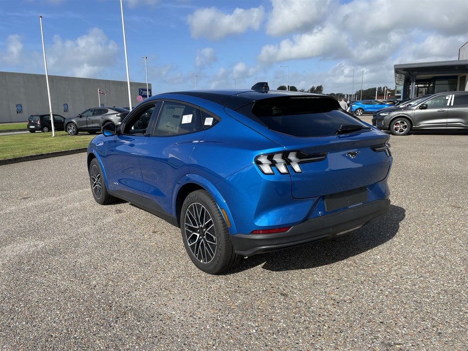 Ford Mustang Mach-E 98 Premium Extended Range 5d