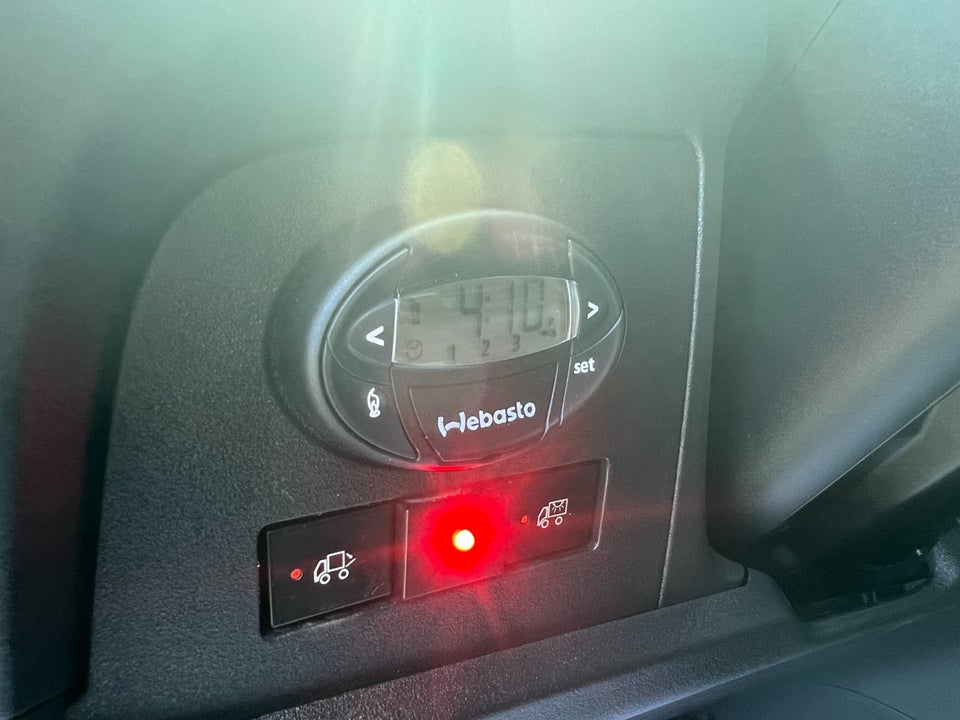 Iveco Daily 3,0 35C18 Alukasse m/lift AG8 2d
