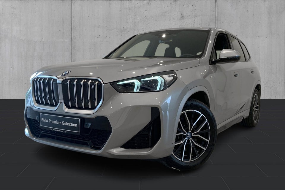 BMW iX1 xDrive30 M-Sport Premium 5d