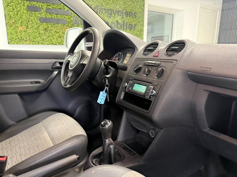 VW Caddy Maxi 1,6 TDi 102 BMT Van 4d