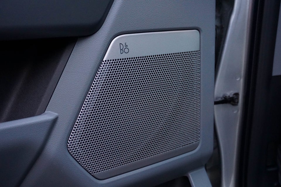 Ford F-150 123 Lightning Flash Extended Range 4d