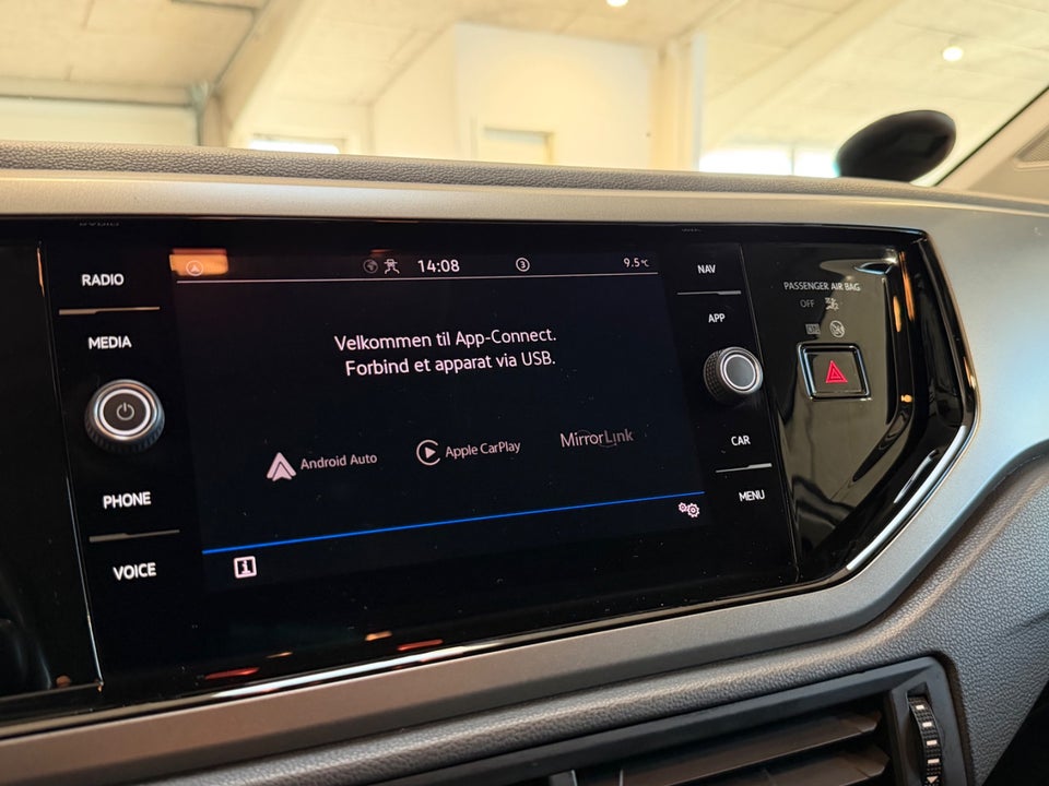 VW Polo 1,0 TSi 95 Comfortline Connect DSG 5d