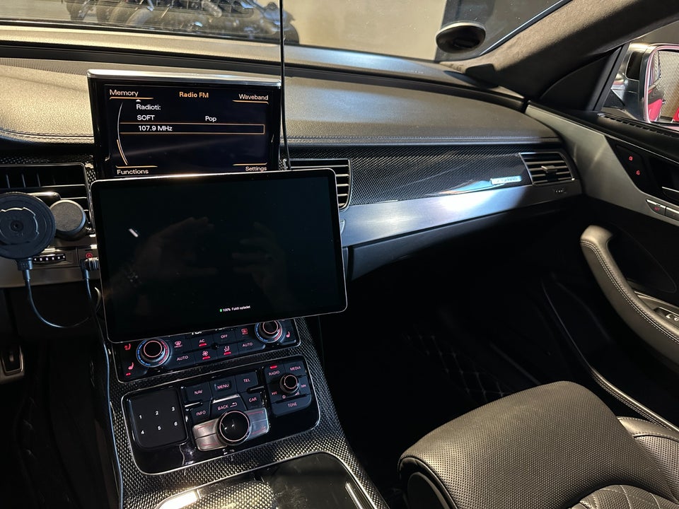 Audi S8 4,0 TFSi quattro Tiptr. 4d