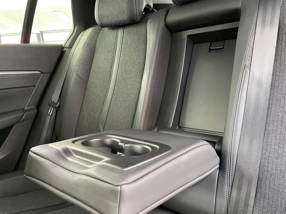 Peugeot 508 1,6 Hybrid Allure Pack SW EAT8 5d