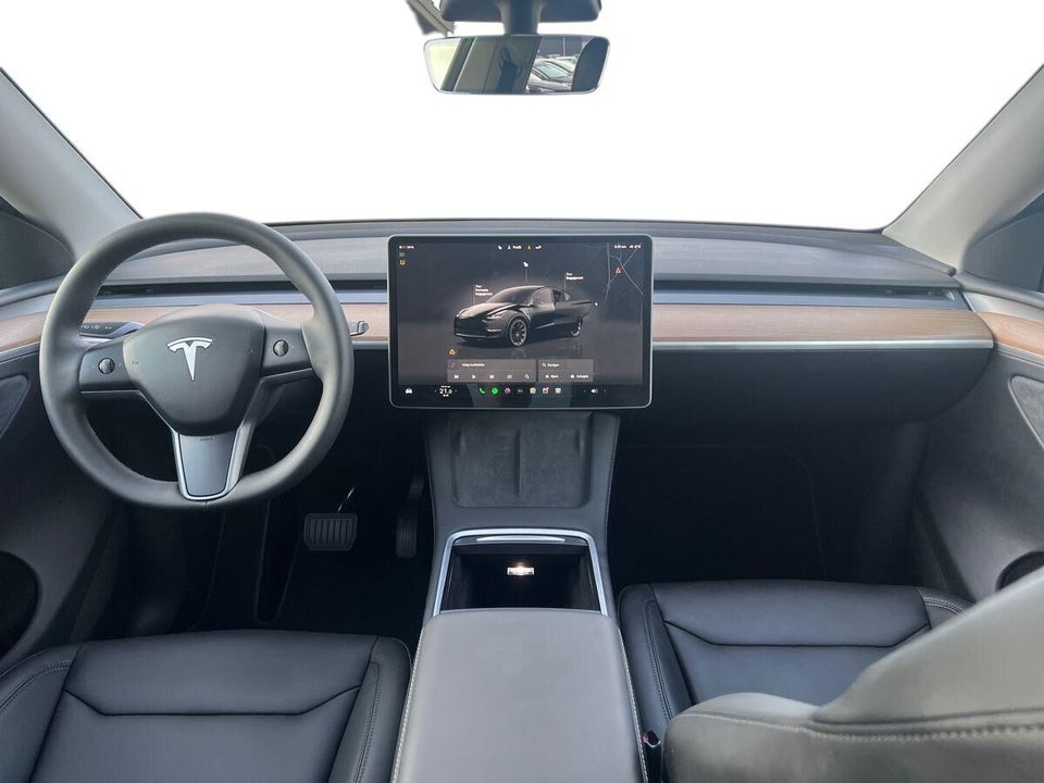 Tesla Model Y Long Range RWD 5d