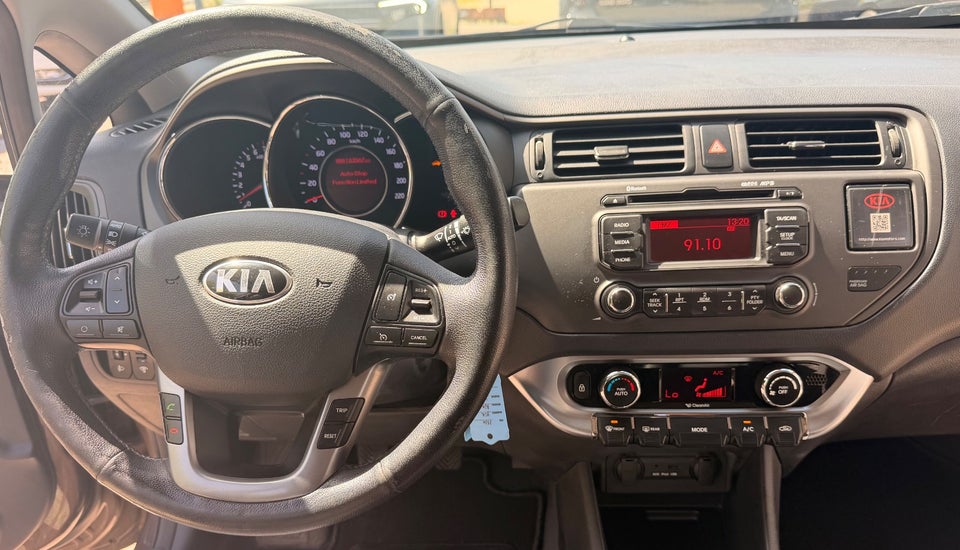 Kia Rio 1,4 CVVT Active 5d