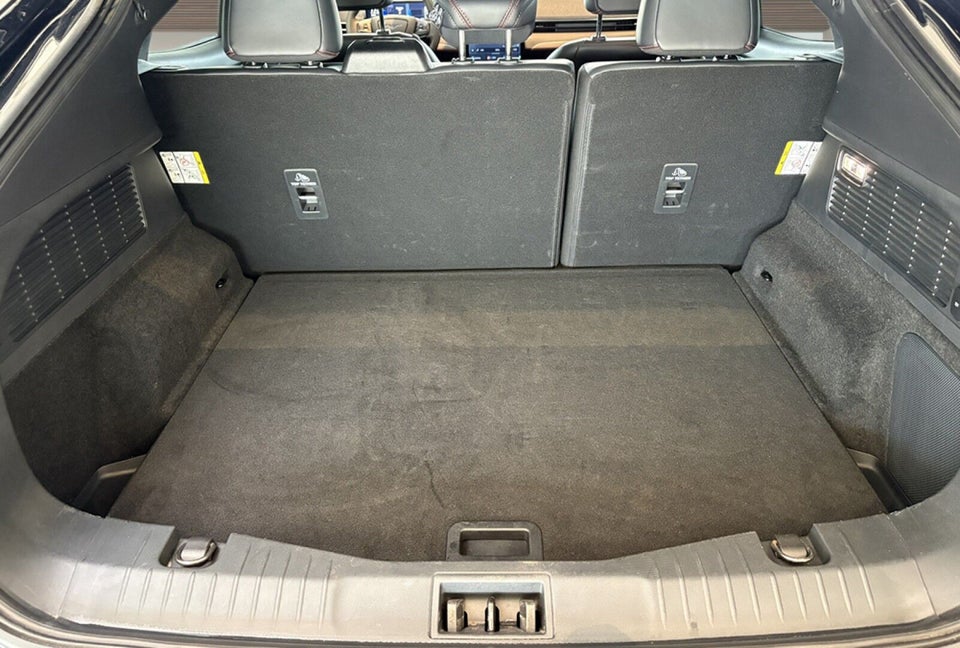 Ford Mustang Mach-E 70 Premium Standard Range AWD 5d