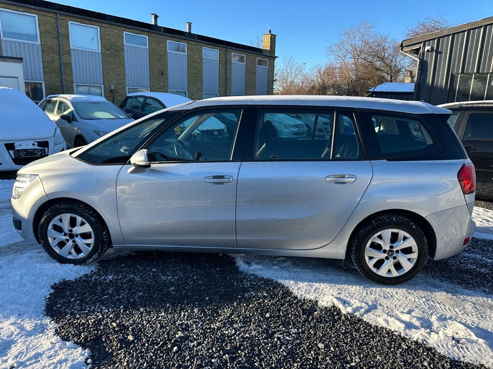 Citroën Grand C4 Picasso 1,6 e-HDi 115 Intensive 7prs 5d