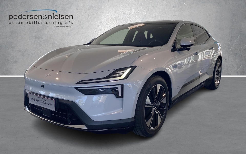 Polestar 4 Long Range Nordic Edition 5d