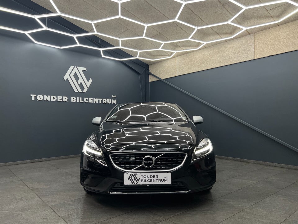 Volvo V40 2,0 D2 120 R-Design aut. 5d