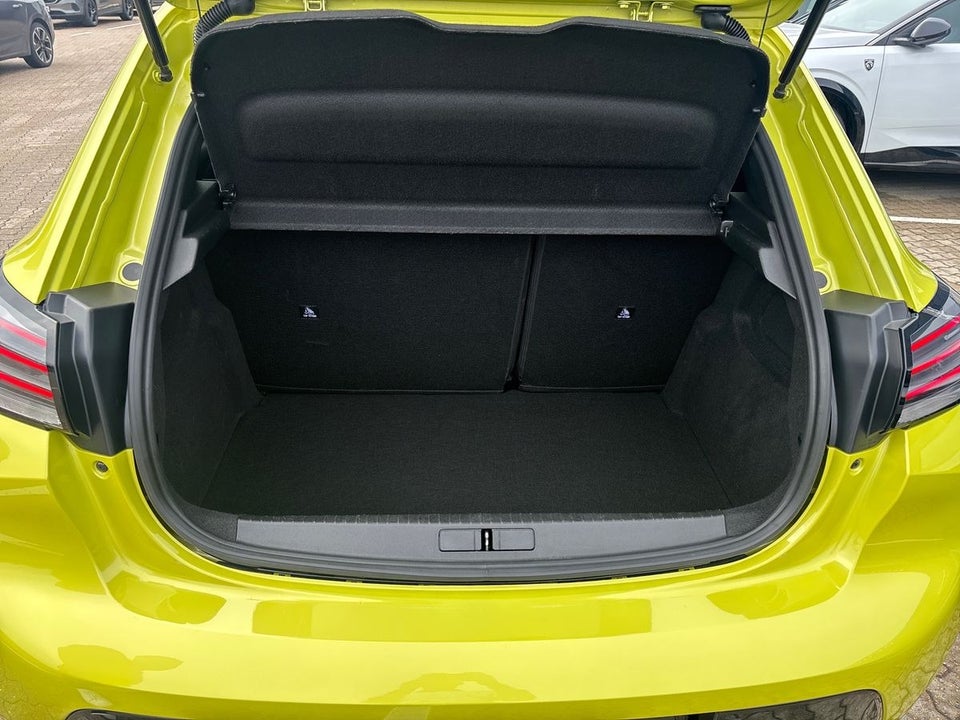 Peugeot 208 1,2 PureTech 100 Allure+ 5d