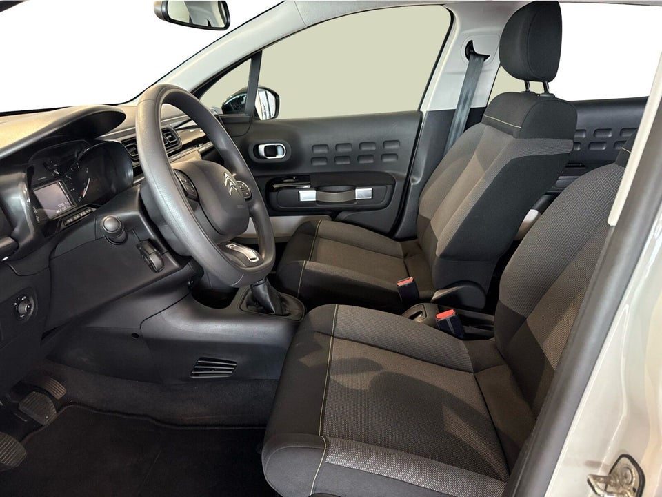 Citroën C3 1,2 PureTech 83 Shine 5d