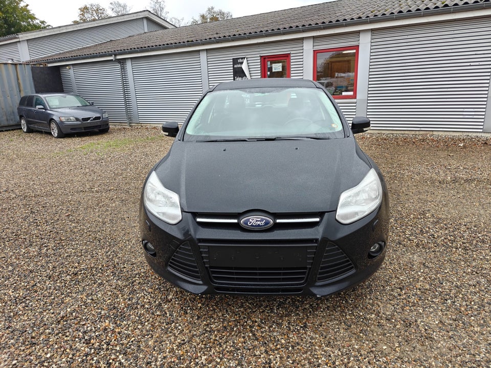 Ford Focus 1,6 Ti-VCT 105 Titanium stc. 5d