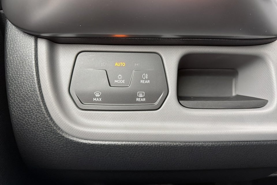 VW ID.Buzz 86 Pro 7prs LWB 5d