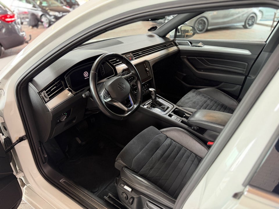 VW Passat 1,4 GTE DSG 4d