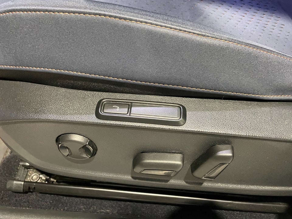 Cupra Born 58 Dinamica Pack High 5d