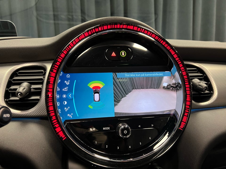 MINI Cooper SE Yours Lounge 3d