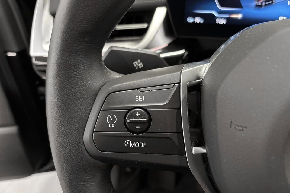 BMW iX1 eDrive20 X-Line 5d