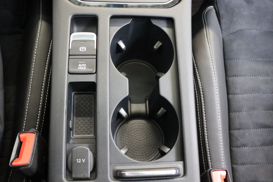 VW Passat 1,5 TSi 150 Elegance+ Variant DSG 5d