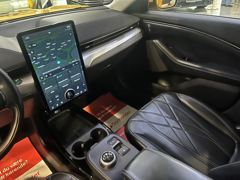 Ford Mustang Mach-E 98 Premium Extended Range 5d